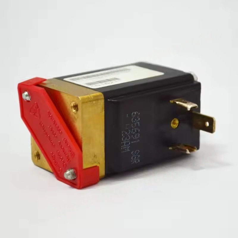 1089042813 ATLAS COPCO -Ruuvin ilmakompressorin varaosat Alkuperäinen hydraulinen vesisolenoidiventtiili