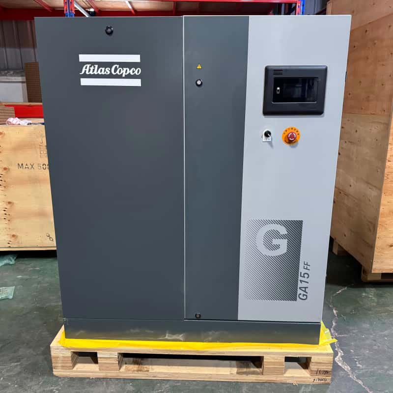 Atlas Copco GA15 FF 15 kW öljysuihkutettu pyörivä ruuviilmakompressori integroitu kuivausrumpu 7,5 13 bar